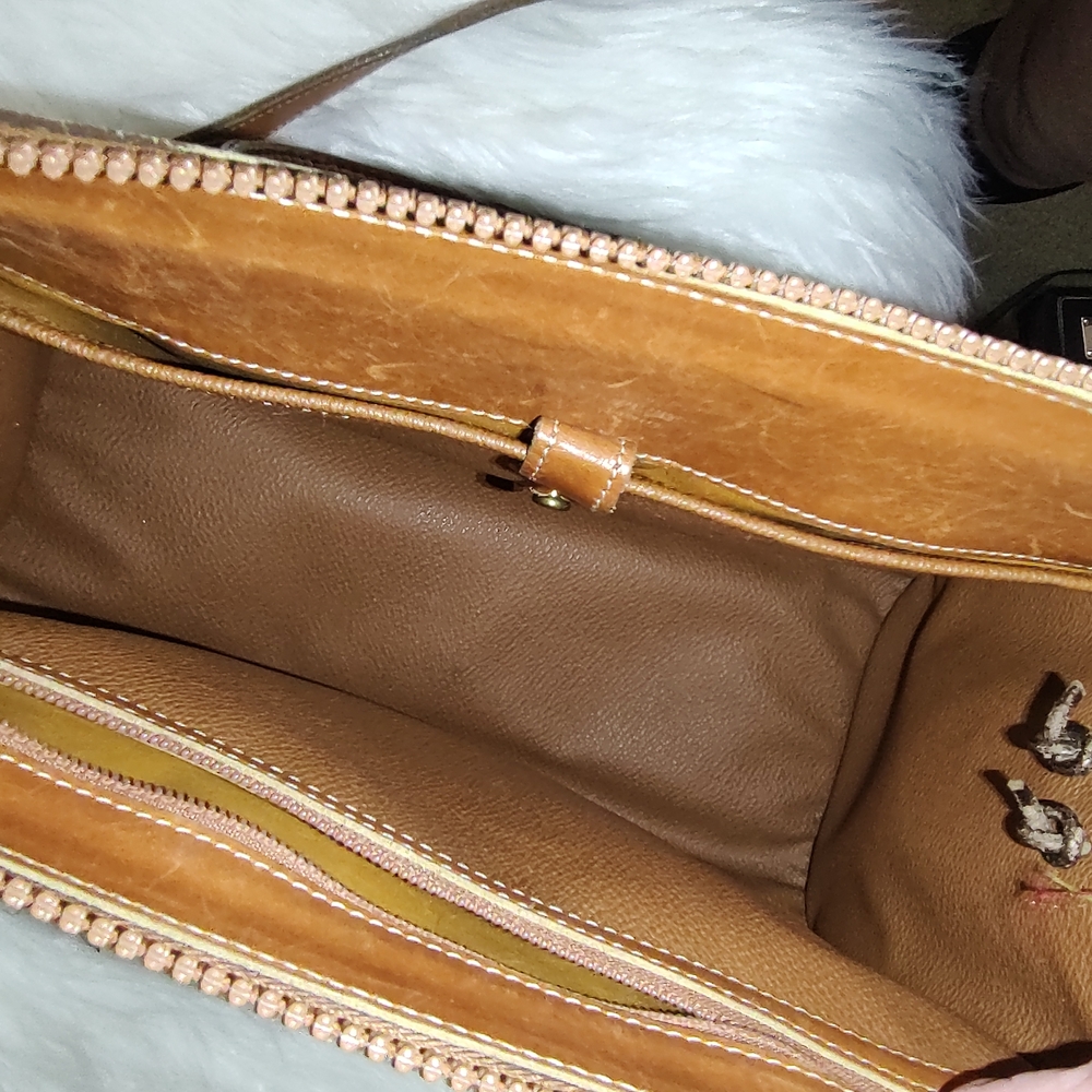 Dooney & Bourke vintage 2-way satchel EUC - Picture 8 of 14